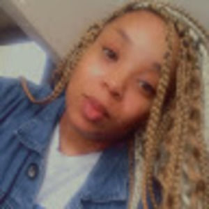 Meet your Posher, Keisha